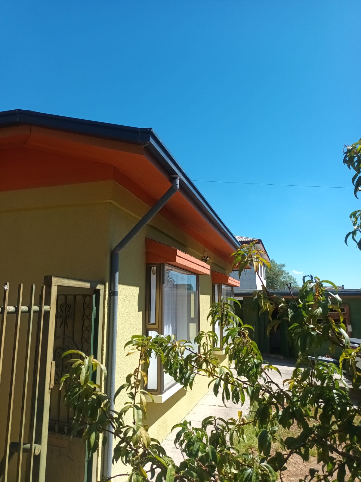 Pintura exterior casa — DAR Chile